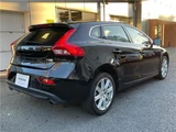 2017 Volvo V40 T3 Sedan for sale, Japanese used car export - photo 10 of 30 | GULJI TRADERS
