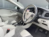 2017 Volvo V40 V40 D4 Sedan for sale, Japanese used car export - photo 21 of 24 | GULJI TRADERS