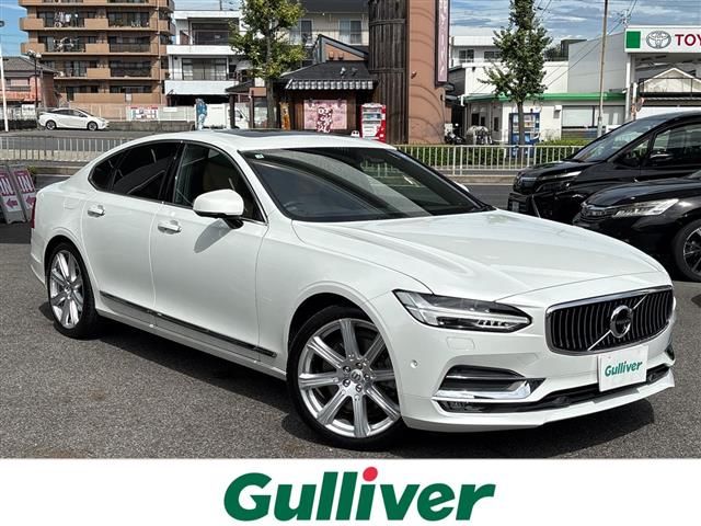 2017 Volvo V40 S90 T6 AWD 4WD - photo 1 2017 Volvo V40 S90 T6 AWD 4WD Sedan for sale, Japanese used car export - photo 1 of 23 | GULJI TRADERS