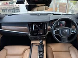 2017 Volvo V40 S90 T6 AWD 4WD Sedan for sale, Japanese used car export - photo 3 of 23 | GULJI TRADERS