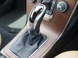 2017 Volvo V40 V40 D4 Sedan for sale, Japanese used car export - photo 15 of 24 | GULJI TRADERS