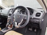 2017 Volvo V40 V40 D4 Sedan for sale, Japanese used car export - photo 21 of 24 | GULJI TRADERS