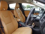 2017 Volvo V40 V40 D4 Sedan for sale, Japanese used car export - photo 22 of 24 | GULJI TRADERS