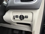 2017 Volvo V40 V40 D4 Sedan for sale, Japanese used car export - photo 15 of 23 | GULJI TRADERS