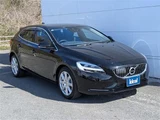 2017 Volvo V40 D4 INSCRIPTION Sedan for sale, Japanese used car export - photo 3 of 23 | GULJI TRADERS