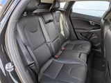 2017 Volvo V40 D4 INSCRIPTION Sedan for sale, Japanese used car export - photo 13 of 23 | GULJI TRADERS