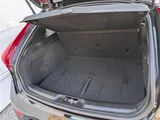 2017 Volvo V40 D4 INSCRIPTION Sedan for sale, Japanese used car export - photo 14 of 23 | GULJI TRADERS