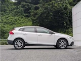 2017 Volvo V40 D4 SUMMUM Sedan for sale, Japanese used car export - photo 4 of 25 | GULJI TRADERS