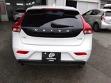 2017 Volvo V40 1500 T3 6FAT 2WD Sedan for sale, Japanese used car export - photo 5 of 23 | GULJI TRADERS