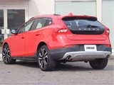 2017 Volvo V40 D4 Dynamic Sedan for sale, Japanese used car export - photo 10 of 50 | GULJI TRADERS