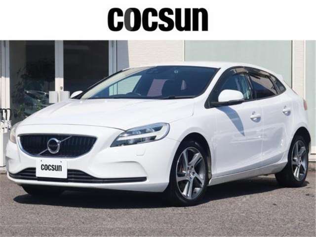 2017 Volvo V40 D4 Sedan for sale, Japanese used car export - photo 1 of 50 | GULJI TRADERS