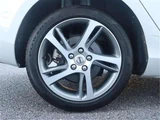2017 Volvo V40 D4 Sedan for sale, Japanese used car export - photo 41 of 50 | GULJI TRADERS