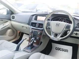 2017 Volvo V40 T3 Sedan for sale, Japanese used car export - photo 16 of 50 | GULJI TRADERS