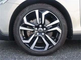 2017 Volvo V40 D4 Sedan for sale, Japanese used car export - photo 42 of 50 | GULJI TRADERS