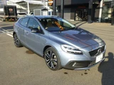 2017 Volvo V40 T5 AWD 4WD Sedan for sale, Japanese used car export - photo 1 of 24 | GULJI TRADERS