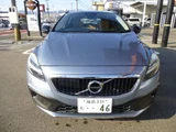 2017 Volvo V40 T5 AWD 4WD Sedan for sale, Japanese used car export - photo 5 of 24 | GULJI TRADERS