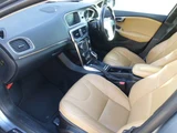 2017 Volvo V40 T5 AWD 4WD Sedan for sale, Japanese used car export - photo 10 of 24 | GULJI TRADERS