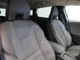 2017 Volvo V40 D4 Dynamic Sedan for sale, Japanese used car export - photo 8 of 9 | GULJI TRADERS
