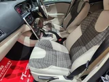 2017 Volvo V40 D4 Sedan for sale, Japanese used car export - photo 6 of 9 | GULJI TRADERS