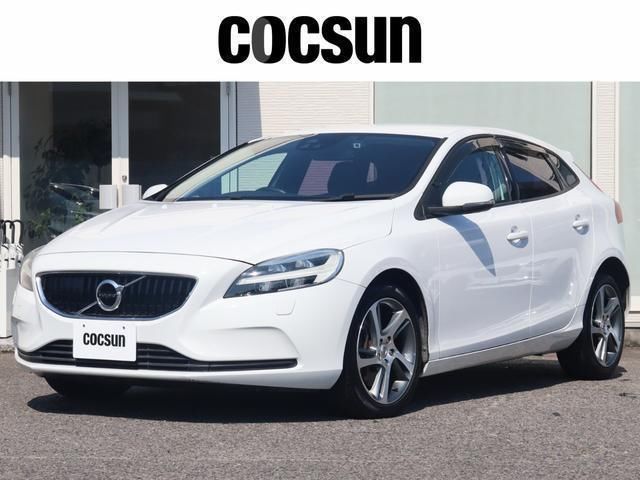 2017 Volvo V40 D4 - photo 1 2017 Volvo V40 D4 Sedan for sale, Japanese used car export - photo 1 of 9 | GULJI TRADERS