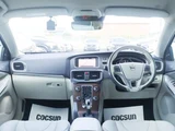 2017 Volvo V40 T3 Sedan for sale, Japanese used car export - photo 4 of 9 | GULJI TRADERS