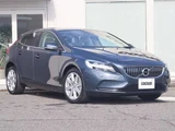 2017 Volvo V40 T3 Sedan for sale, Japanese used car export - photo 6 of 9 | GULJI TRADERS