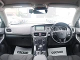 2017 Volvo V40 T3 Sedan for sale, Japanese used car export - photo 4 of 9 | GULJI TRADERS