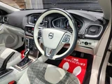 2017 Volvo V40 D4 Sedan for sale, Japanese used car export - photo 4 of 9 | GULJI TRADERS