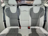 2017 Volvo V40 D4 Sedan for sale, Japanese used car export - photo 6 of 9 | GULJI TRADERS