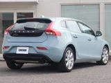 2017 Volvo V40 T3 Sedan for sale, Japanese used car export - photo 8 of 9 | GULJI TRADERS