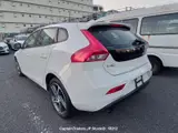 2018 Volvo V40 White Sedan for sale, Japanese used car export - photo 21 of 23 | GULJI TRADERS