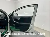 2018 Volvo V40 White Sedan for sale, Japanese used car export - photo 28 of 66 | GULJI TRADERS