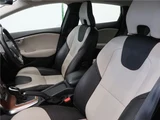 2018 Volvo V40 D4 Sedan for sale, Japanese used car export - photo 9 of 30 | GULJI TRADERS