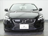 2018 Volvo V40 D4 Dynamic Sedan for sale, Japanese used car export - photo 14 of 50 | GULJI TRADERS