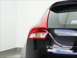 2018 Volvo V40 D4 Dynamic Sedan for sale, Japanese used car export - photo 27 of 50 | GULJI TRADERS