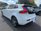 2018 Volvo V40 D4 Sedan for sale, Japanese used car export - photo 5 of 48 | GULJI TRADERS