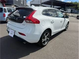 2018 Volvo V40 D4 Sedan for sale, Japanese used car export - photo 6 of 48 | GULJI TRADERS