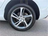 2018 Volvo V40 D4 Sedan for sale, Japanese used car export - photo 17 of 48 | GULJI TRADERS