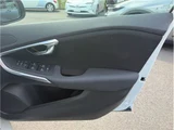 2018 Volvo V40 D4 Sedan for sale, Japanese used car export - photo 40 of 48 | GULJI TRADERS