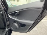 2018 Volvo V40 D4 Dynamic Sedan for sale, Japanese used car export - photo 16 of 30 | GULJI TRADERS