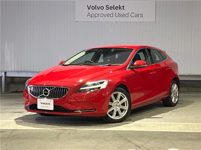 2018 Volvo V40 D4 - photo 1 2018 Volvo V40 D4 Sedan for sale, Japanese used car export - photo 1 of 30 | GULJI TRADERS
