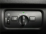 2018 Volvo V40 D4 Sedan for sale, Japanese used car export - photo 10 of 30 | GULJI TRADERS