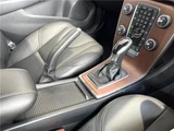 2018 Volvo V40 D4 Sedan for sale, Japanese used car export - photo 21 of 30 | GULJI TRADERS