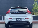 2018 Volvo V40 V40 D4 Sedan for sale, Japanese used car export - photo 2 of 24 | GULJI TRADERS