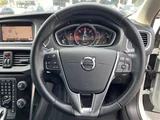 2018 Volvo V40 V40 D4 Sedan for sale, Japanese used car export - photo 14 of 24 | GULJI TRADERS