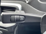 2018 Volvo V40 V40 D4 Sedan for sale, Japanese used car export - photo 17 of 24 | GULJI TRADERS