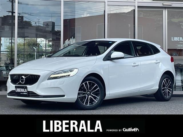 2018 Volvo V40 V40 T2 Sedan for sale, Japanese used car export - photo 1 of 24 | GULJI TRADERS