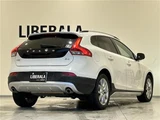 2018 Volvo V40 V40 D4 Sedan for sale, Japanese used car export - photo 2 of 24 | GULJI TRADERS