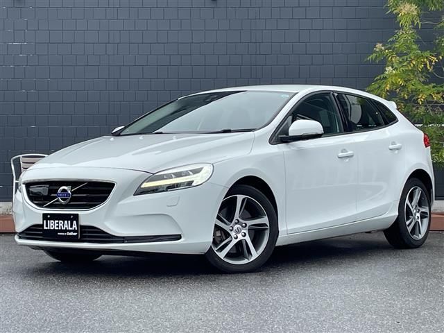 2018 Volvo V40 V40 D4 Sedan for sale, Japanese used car export - photo 1 of 24 | GULJI TRADERS