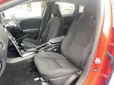 2018 Volvo V40 D4 Sedan for sale, Japanese used car export - photo 13 of 24 | GULJI TRADERS